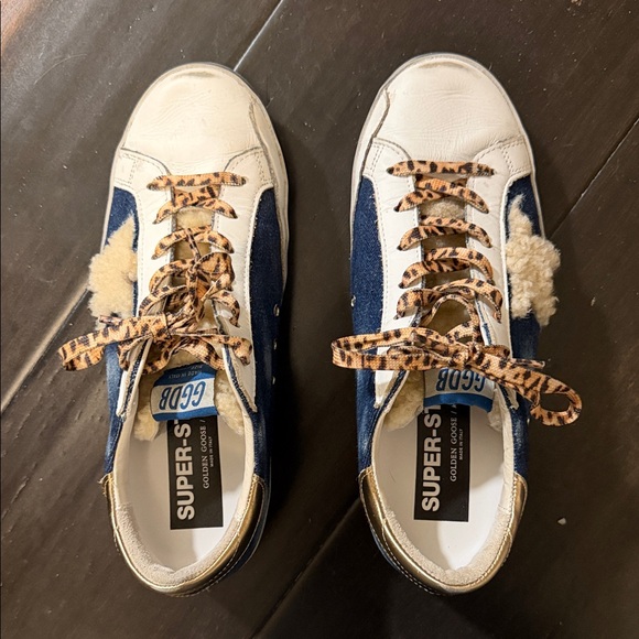 Gorgeous!! GGDB Blue Jean- White- Gold, Sherpa. Size 9. - Picture 2 of 16